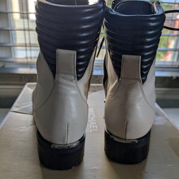 "MICHAEL KORS LITE CREAM SIZE 10 LEATHER BOOTIES" - Picture 13 of 16